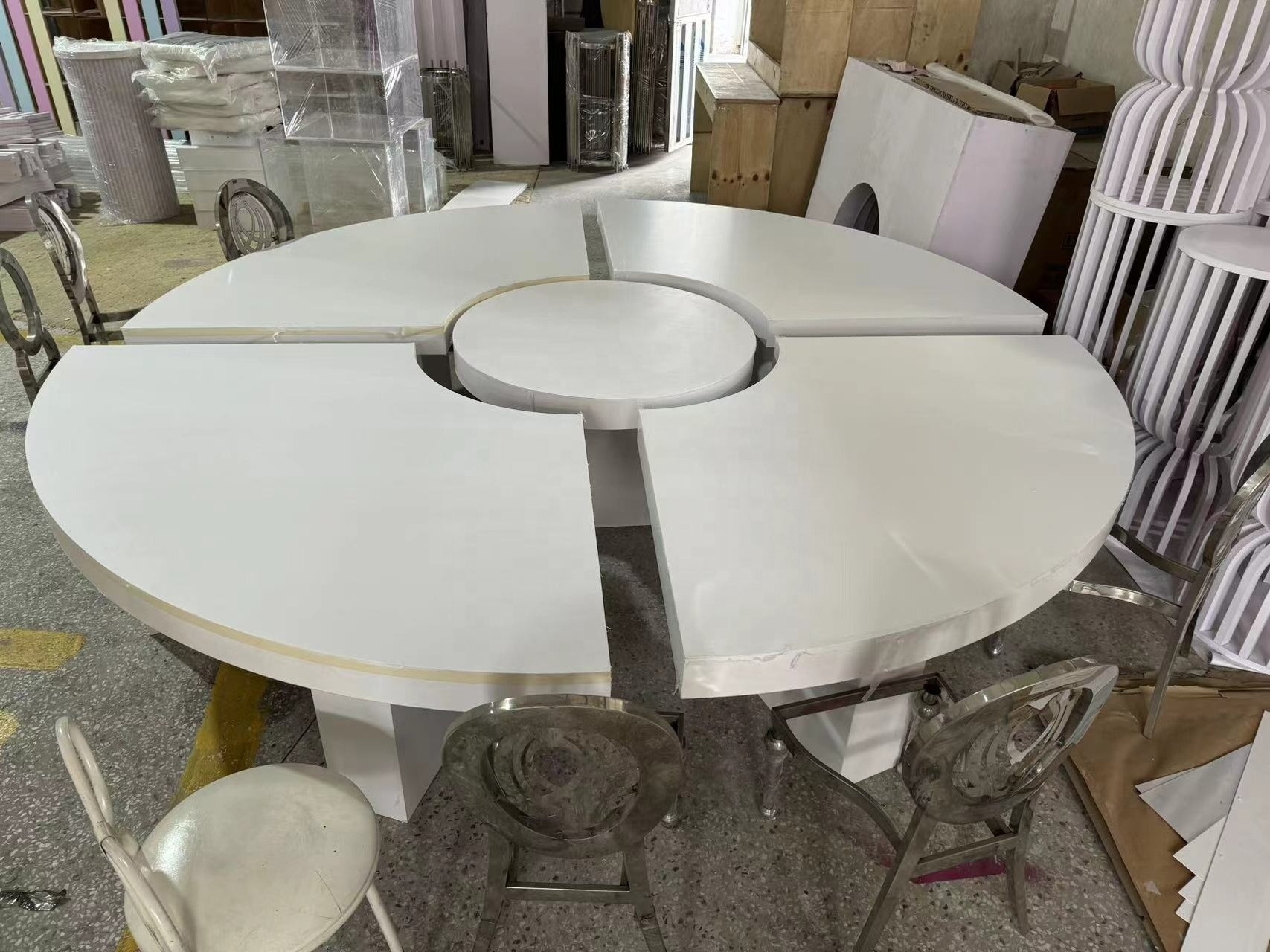 party tables and chairs kids white  2.4 meter diameter acrylic round table serpentine kids table