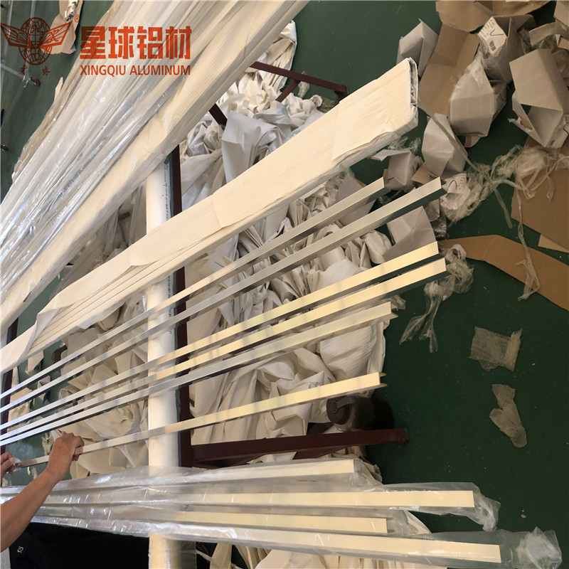 Foshan factory Aluminium U Shape Profile Door and Window Sliding Rail Track Aluminium C Channel Extrusion