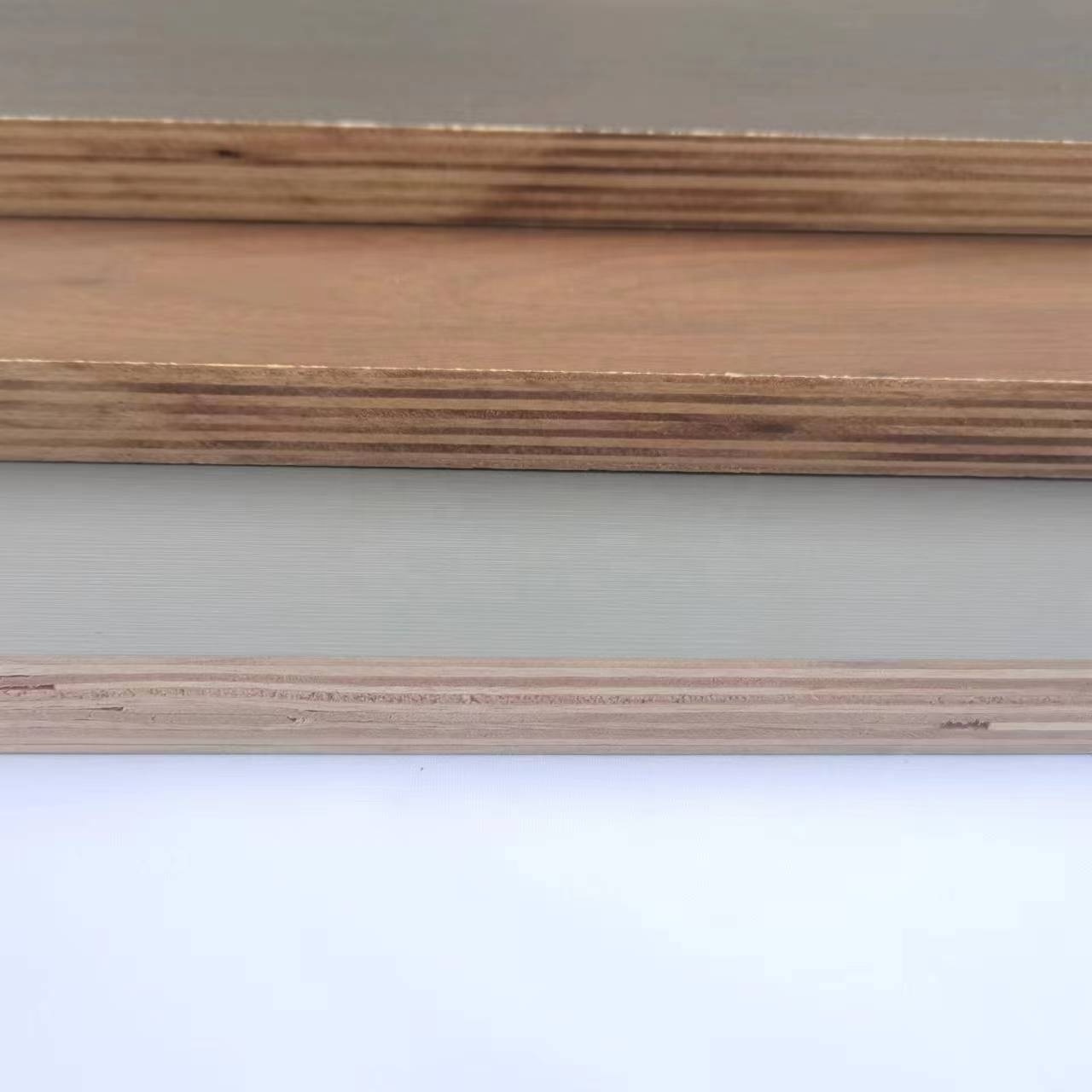 High Quality 11-Ply Melamine Marine Plywood 18mm Wood Face Veneered for Display Cabinets and Villas Well-Received Reputation