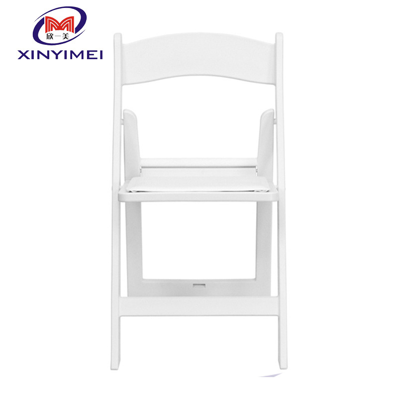 New Design Wedding Event Folding Plastic Wimbledon Chair for Dining Outdoor Furniture Modern White Plastic Chairs Prices 5 Years