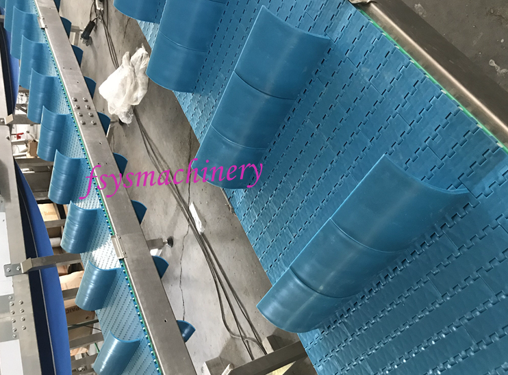 Detachable/Food grade PP Portable Conveyor Belt Blue Z cleated modular Inclined Trough Sidewall Belt Conveyor