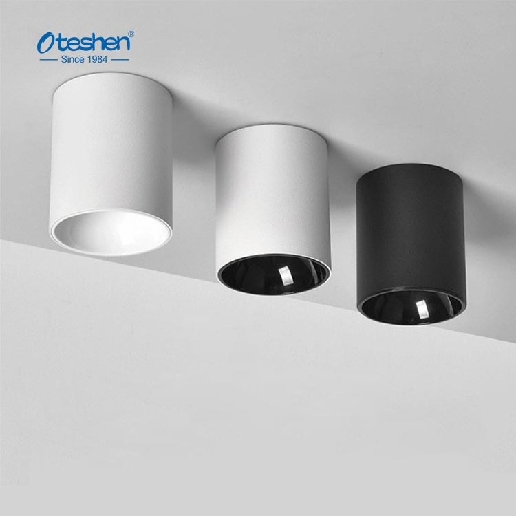 2023 aluminum High-end Modern Led Light Surface Mounted Anti Glare Cob Down Light Housing Hotel Living room