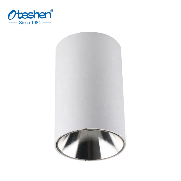 European Moden design ceiling light round surface mounted led lamp holder anti glare MR16 GU10 spotlight fixture