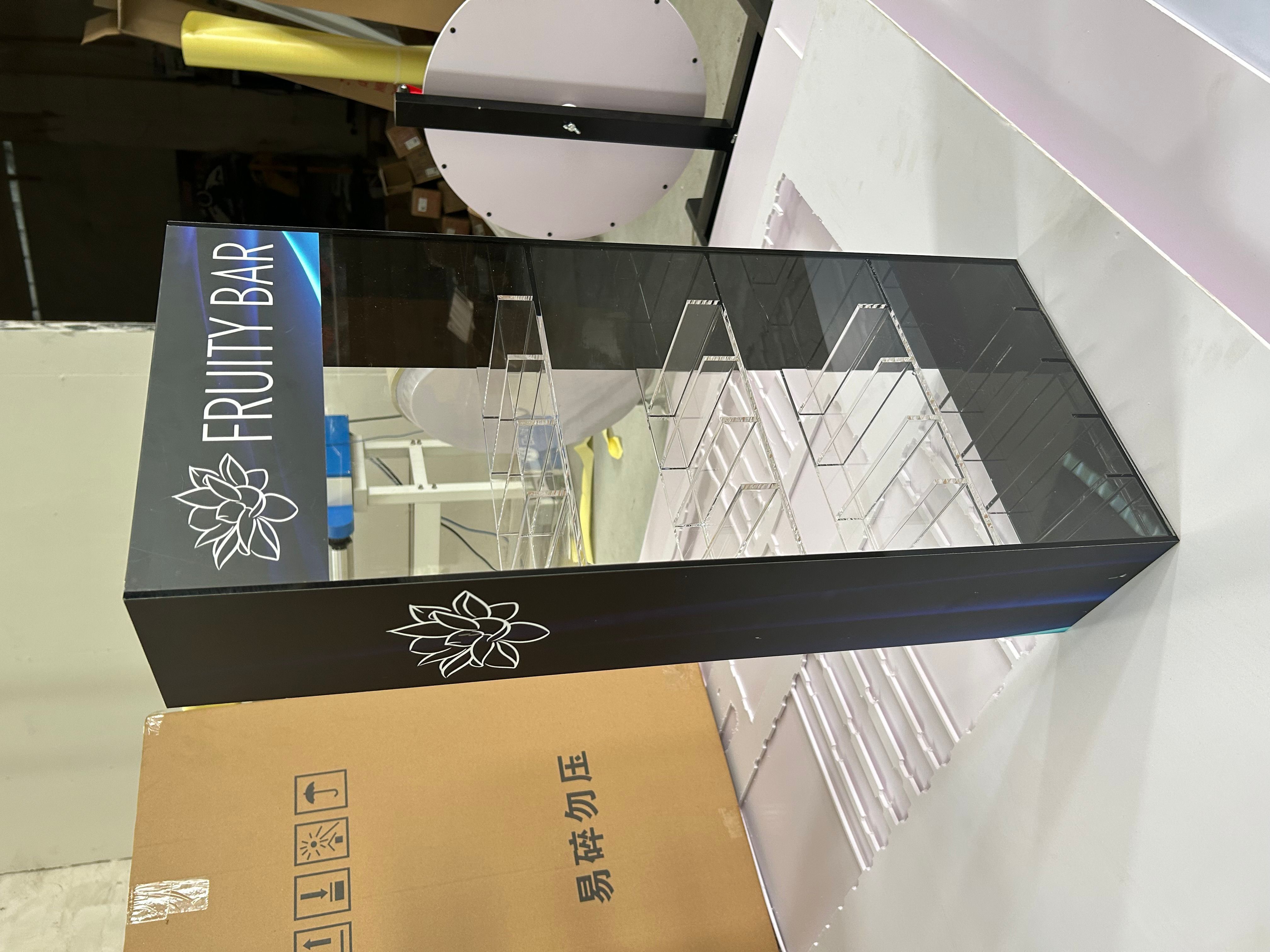 Wholesale Custom Clear Acrylic Display stand