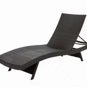 Outdoor folding rattan pool chaise lounge