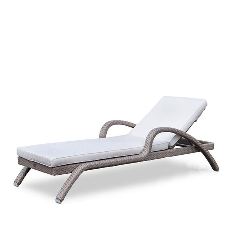 Resort furniture aluminum rattan folding outdoor chaise lounge