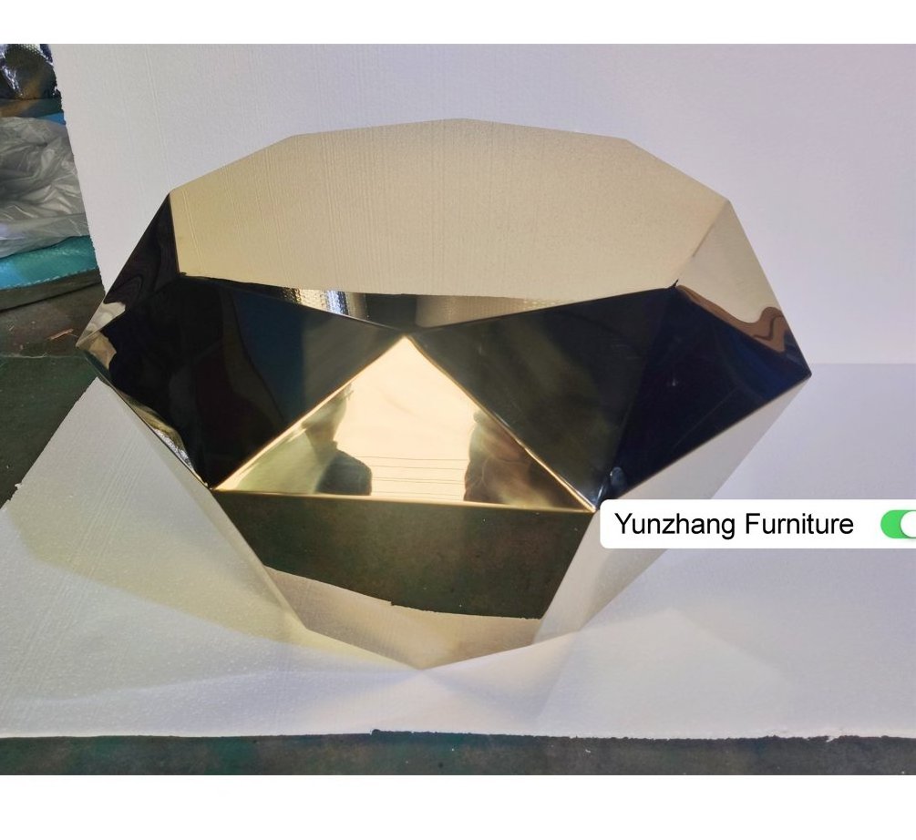 New design metal gold coffee table diamond shape table