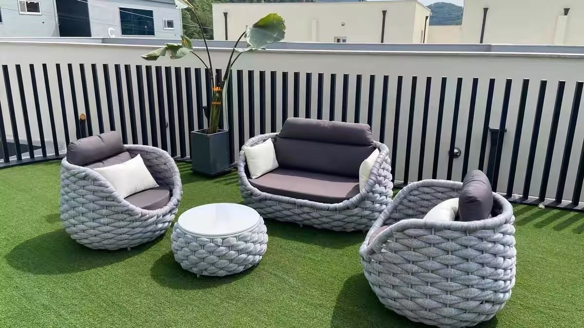 Custom Balcony Hotel Modern Garden Furniture Outdoor Modern Patio Rattan Sofa Set