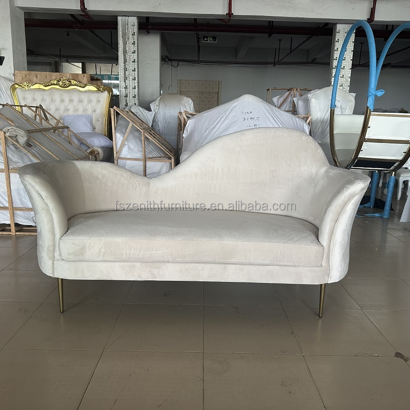 Foshan Zhongyi Wholesale sofa Wedding Gold Royal King Throne Couch For Queen Two Seat Sofa