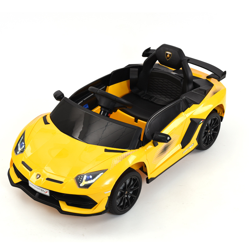 12V Battery remote control car for kids ride on /electric kids toys /2 Seat Powered 4X4 Kids Ride On Car