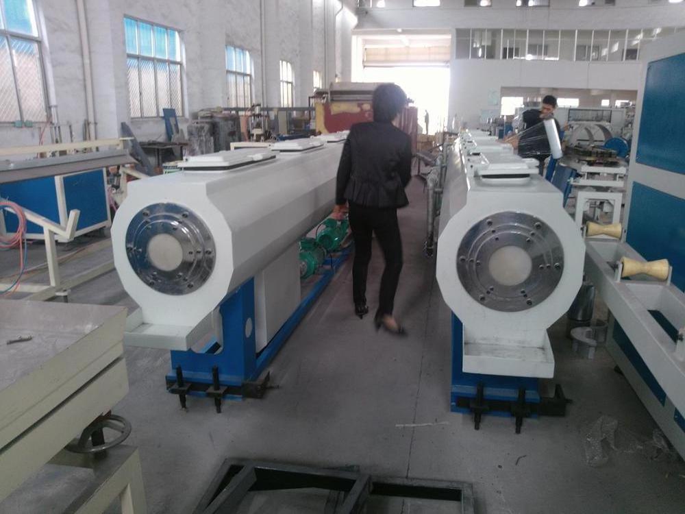 Plastic PVC UPVC CPVC Pipe Making Machine/extrusion production line