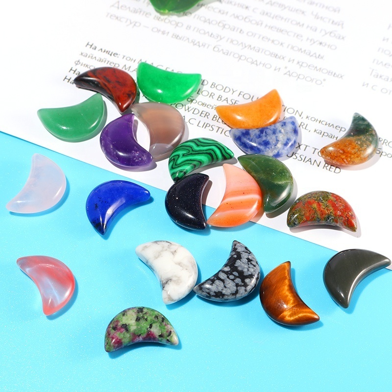 Charms Hand Carved Small Natural Stone Reiki Healing moon shape crystals wholesale bulk