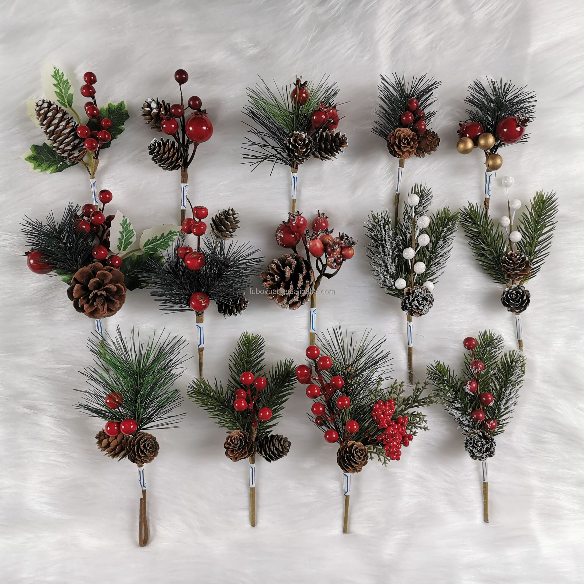 E811 Wholesale navidad red berry branches snow pine spray artificial christmas tree floral spray picks for christmas decoration