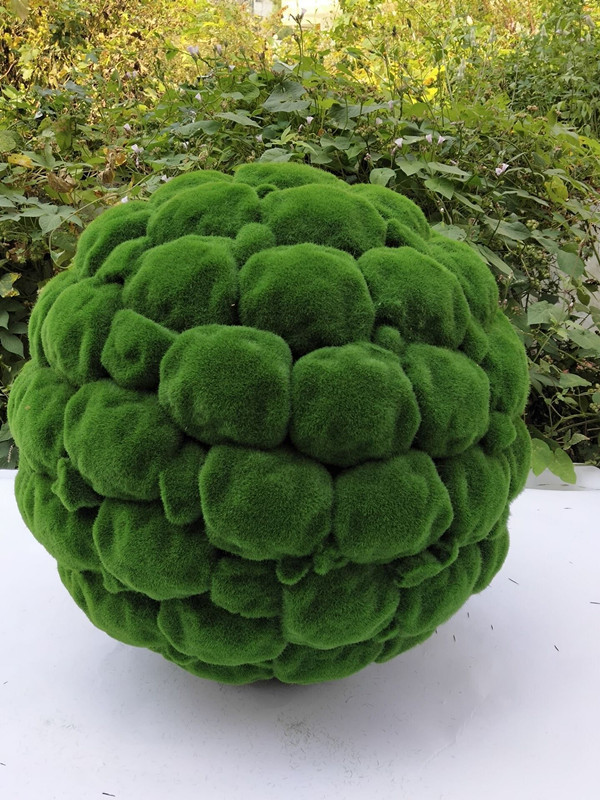 China Factory artificial dried moss Kissing Ball for wedding garden market decorations