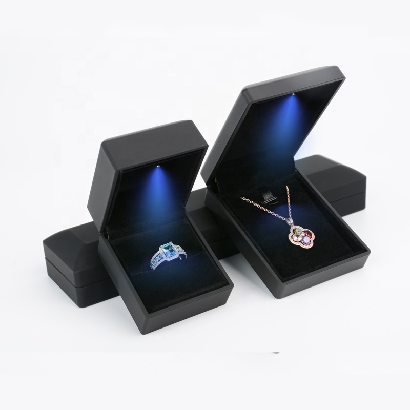 Luxury Wedding Gift Case Plastic Set Leather Diamond Pendant Ring Bangle Package Jewellery Jewelry Packaging Box With Led Light