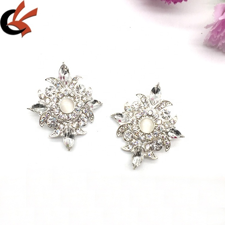 Vintage style wholesale price rhinestone buttons for women garments crystal opal rhinestone buttons