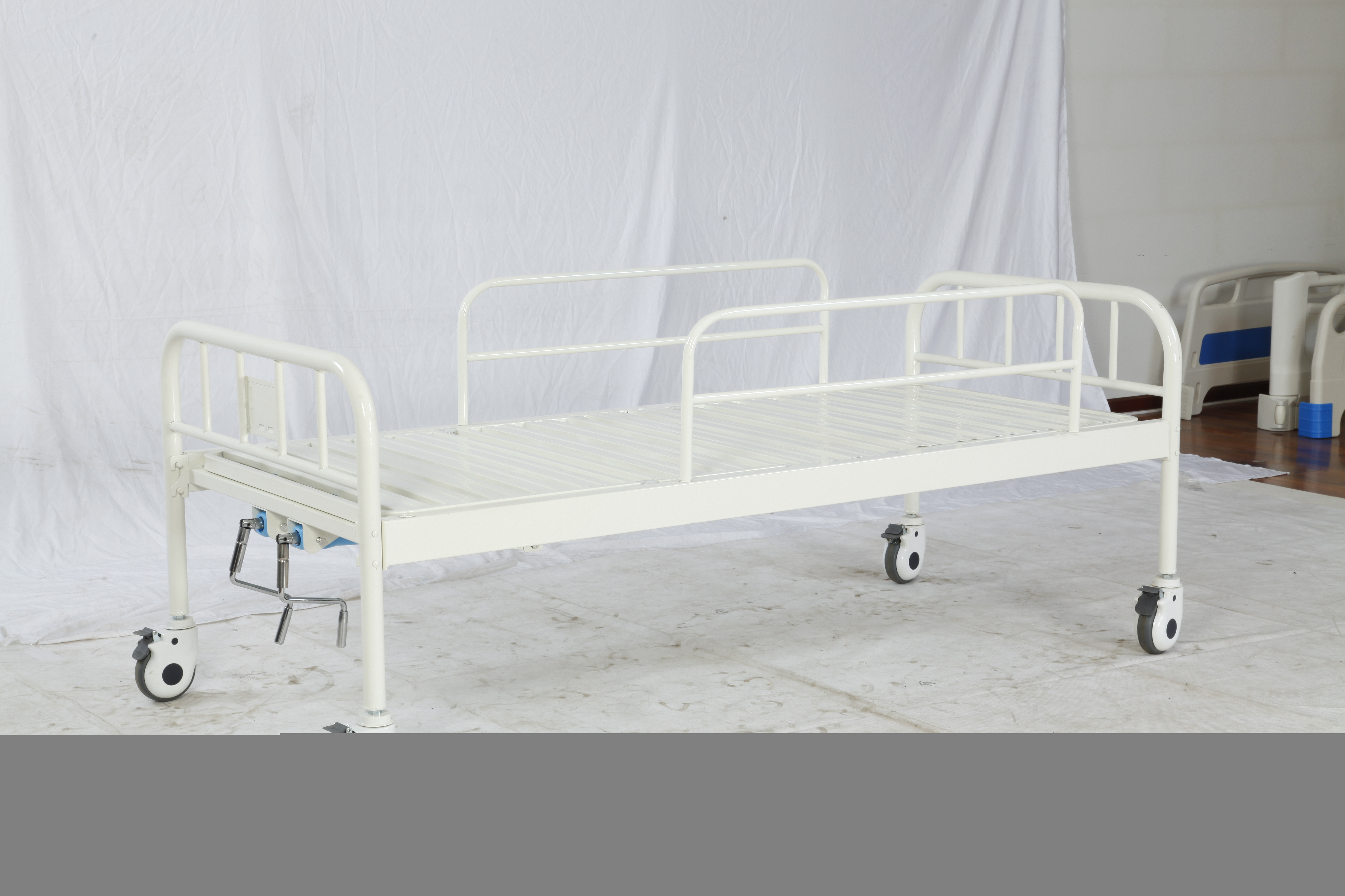 A-9-2 FUDA  Factory carbon steel Side rail 2 Function Foldable Patient Nursing Hospital Beds Price