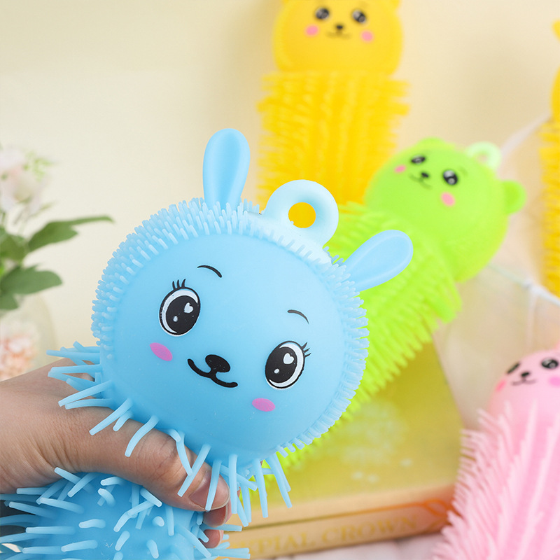 2022 New Design Custom Cute Bear Rabbit Flashlight Puffer Ball Light Up LED Inflatable 33CM Warm Squeeze Toys