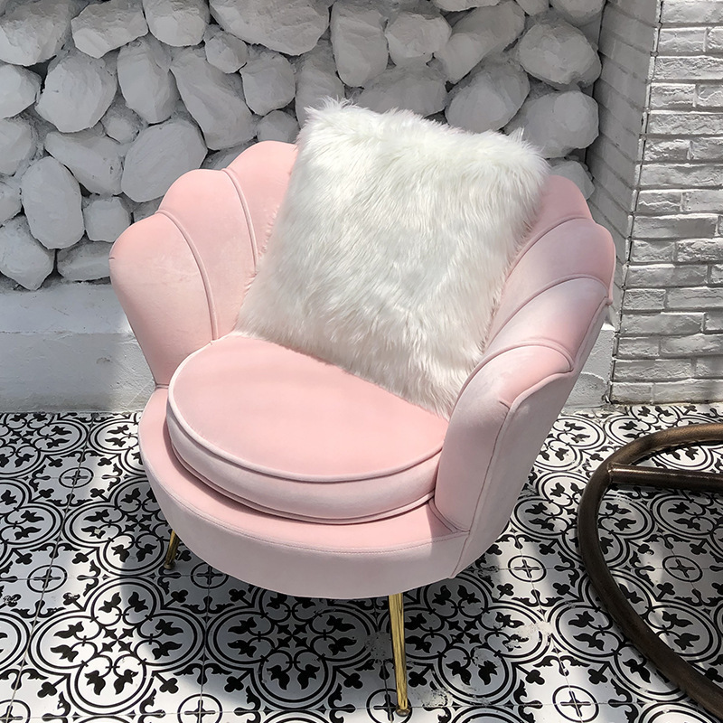 Factory Directly Sale Pink Velvet Lounge Chair Leisure Chair Gold Legs Sofa