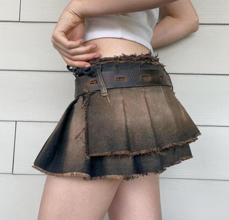 Wholesale Street High Waist Strap Vintage Denim Short Skirt Irregular One Piece Mini Pleated Skirt