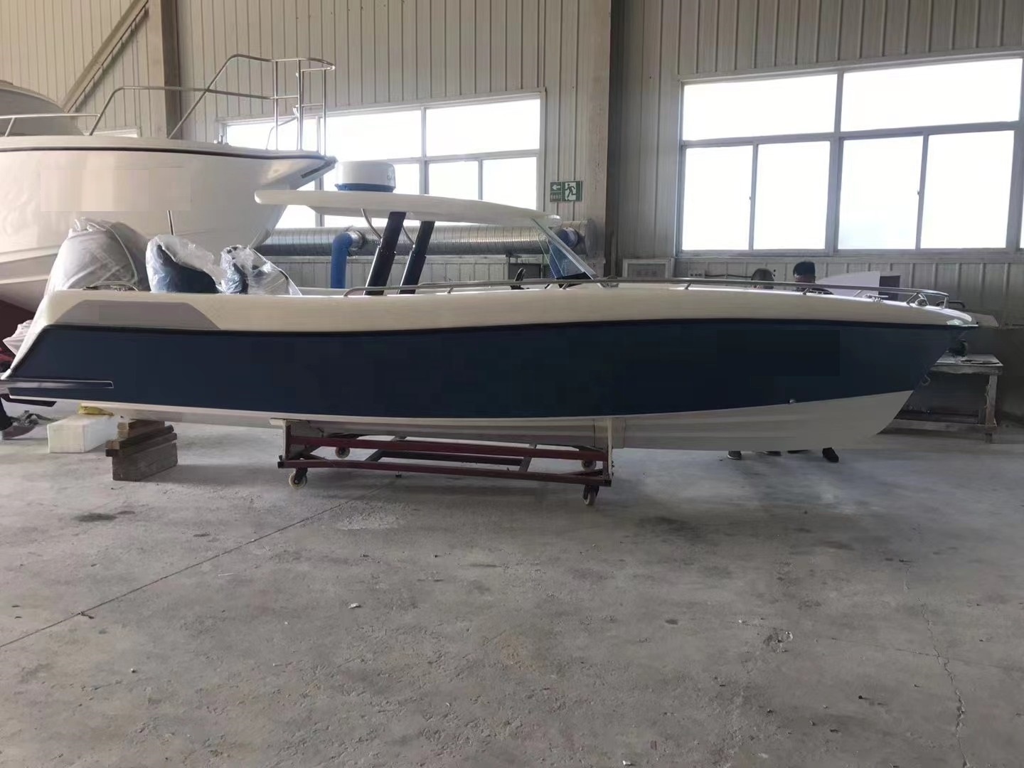 2023 Brand new 8.5m*2.4m aluminum boat Profisher Boat center console twin hull passenger speed boat for sale