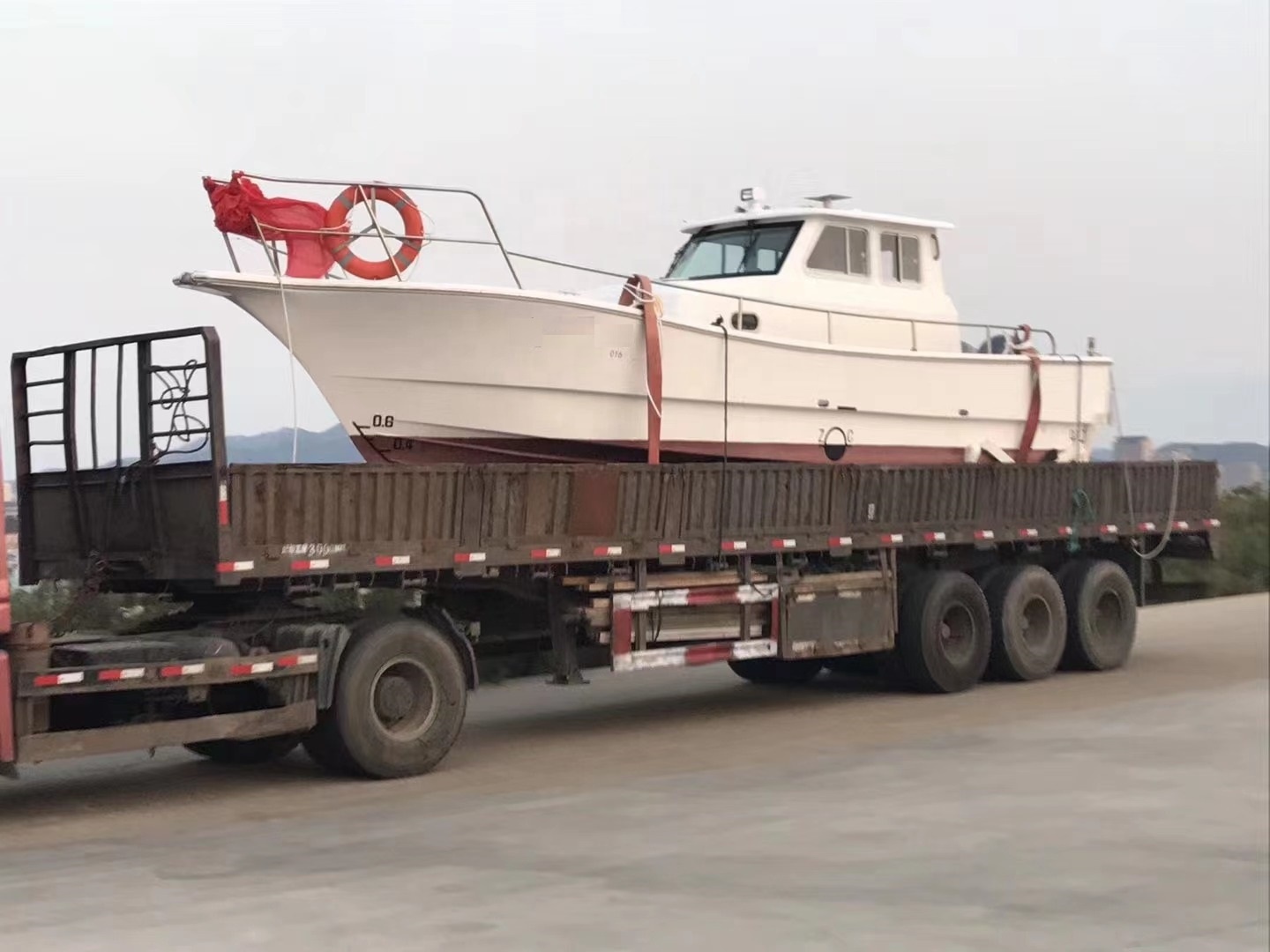 2023 Brand new 8.5m*2.4m aluminum boat Profisher Boat center console twin hull passenger speed boat for sale