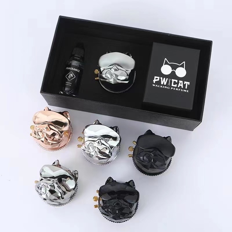 Dog Solid Air Freshener Perfume Car Diffuser Vehicle Deodorant Air Vent Clip Bulldog Air Freshener For Car Refill