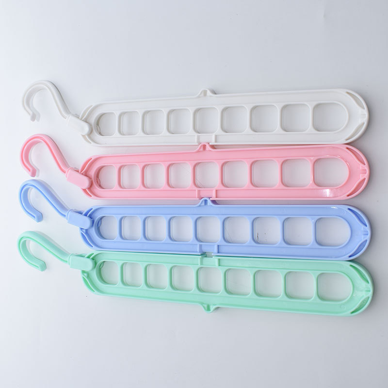 2022 Wholesale 9 holes 360 Rotating plastic clothes hangers closet organizer Space Saving Hanger Multi-port clothing rack