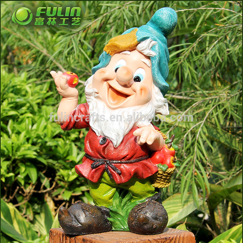 7 seven dwarf garden statue