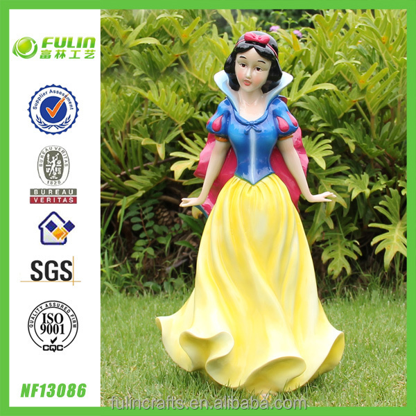 snow white and the seven dwarfs garden resin