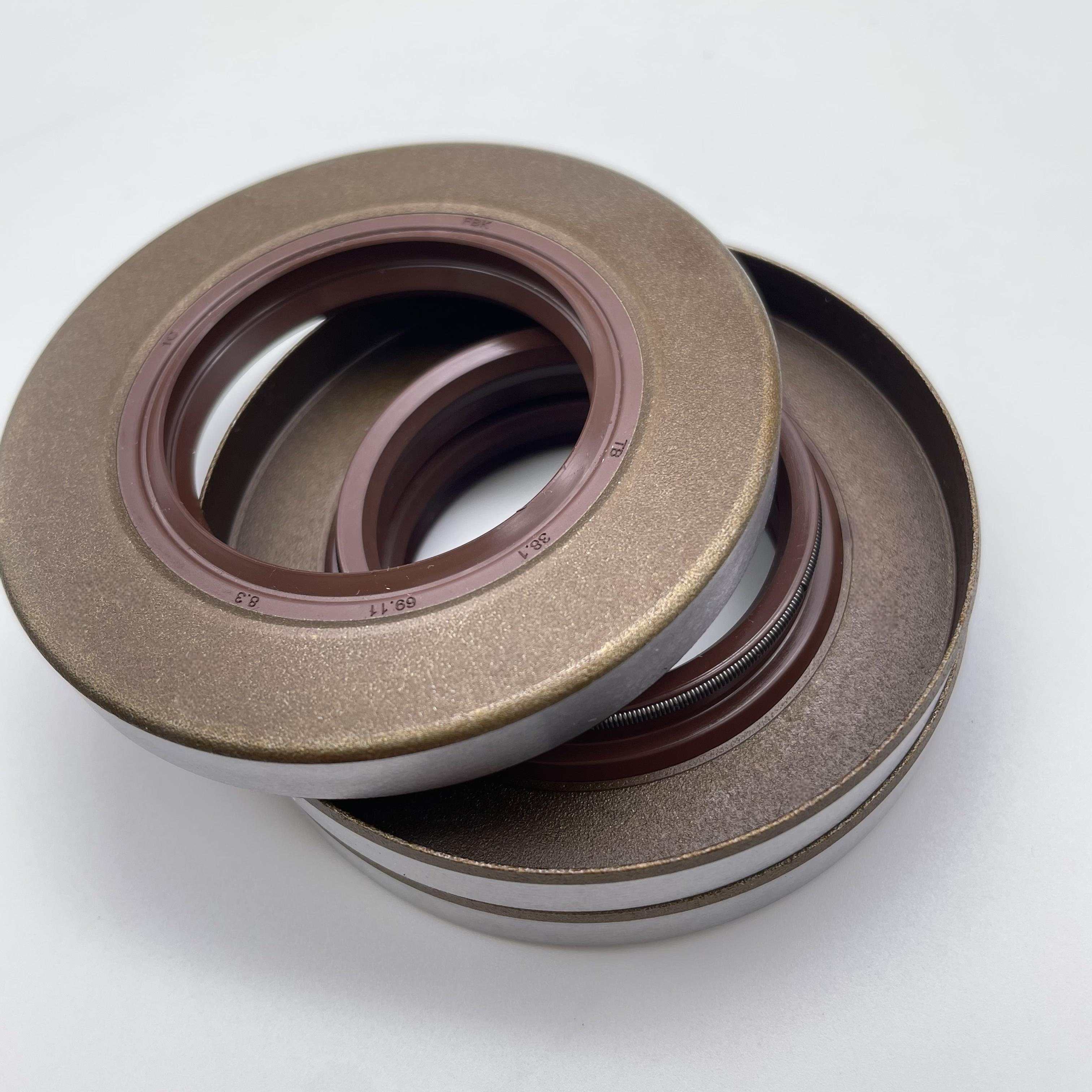 Customized agricultural machinery oil seals of different sizes are oil resistant and high pressure oil seals