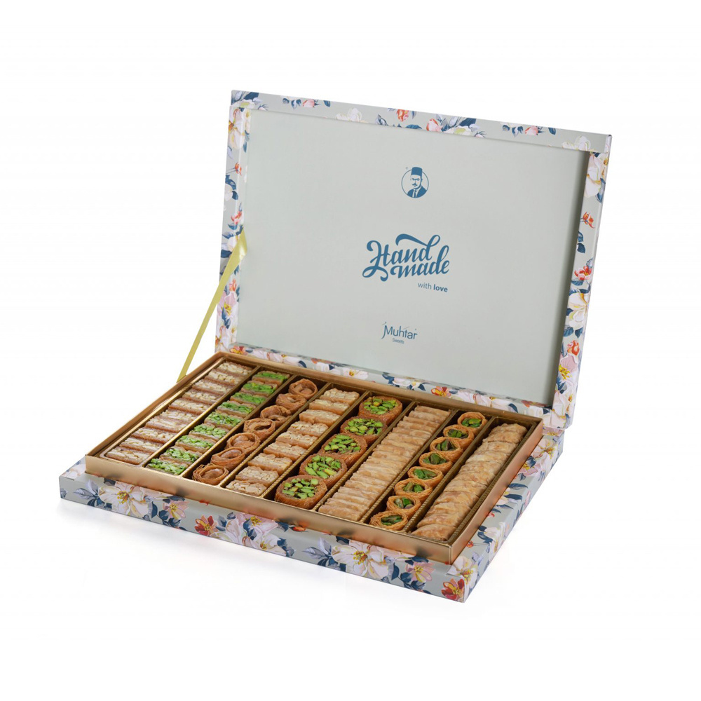 Premium Baklava Assorted Sweet Dessert Baklava Dates Gift Box Disposable Custom Ramadan Pastry Packaging