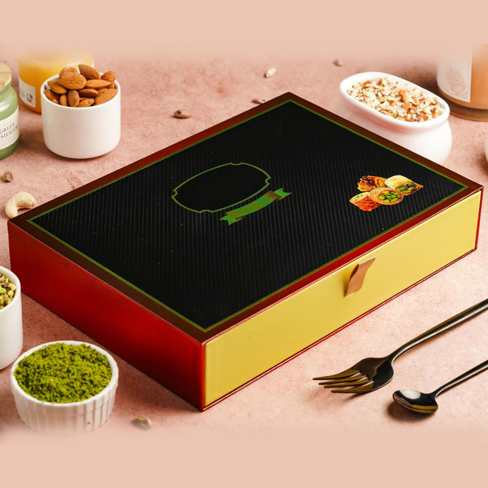 Folding Cardboard Sweet Boxes Packaging For Baklava Date Pastry Baklava Packaging Boxes