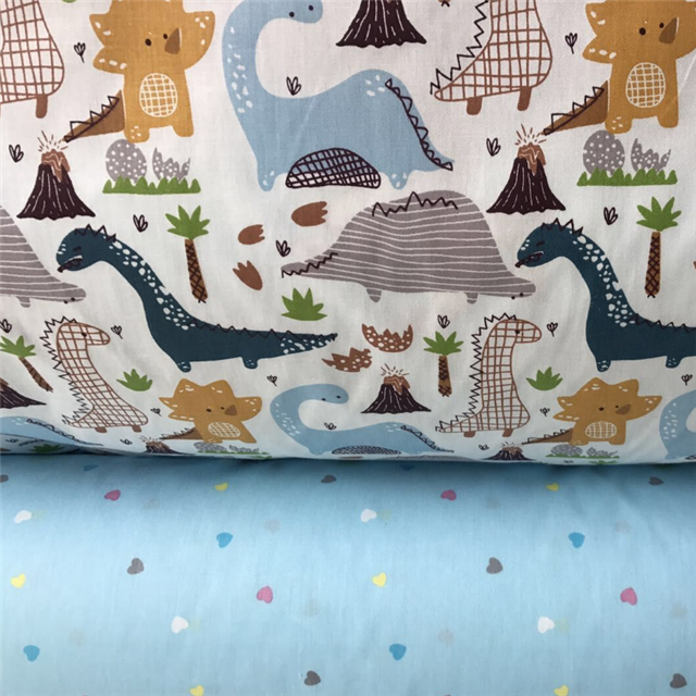 Cute dinosaur printing cotton fabric twill weaving 40s 133*72TC