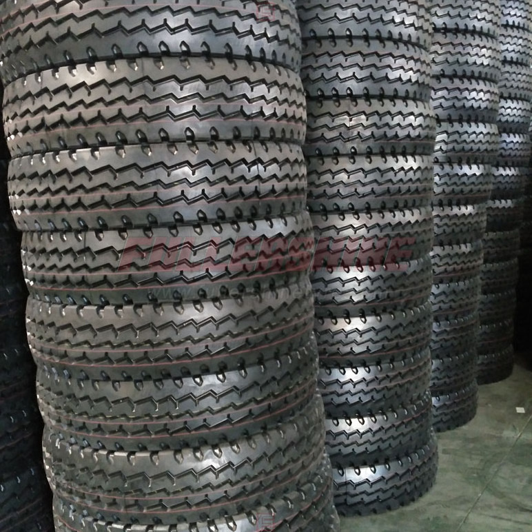 truck wheels 22.5 tires truck tires 315/80r22.5 pneus camion 295/80 apollo tyre  6.50R16  295/80r22.5