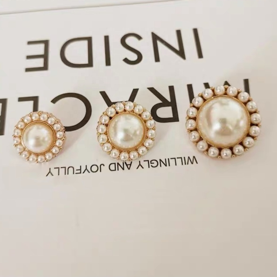 Fashion Pearl Diamond Sew Buttons Vintage Suit Coat Sweater Buttons Pearl Rhinestone Shank Buttons For Clothes