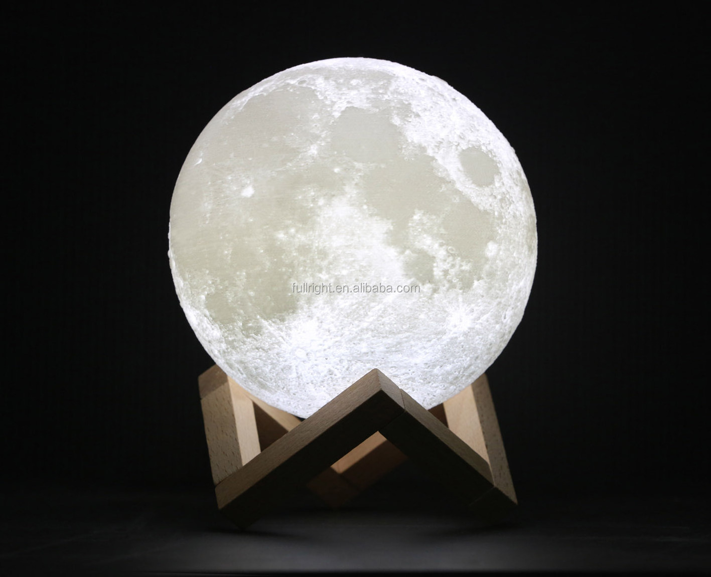 Custom rechargeable 3d moon led socket moon nightlight with Remote control