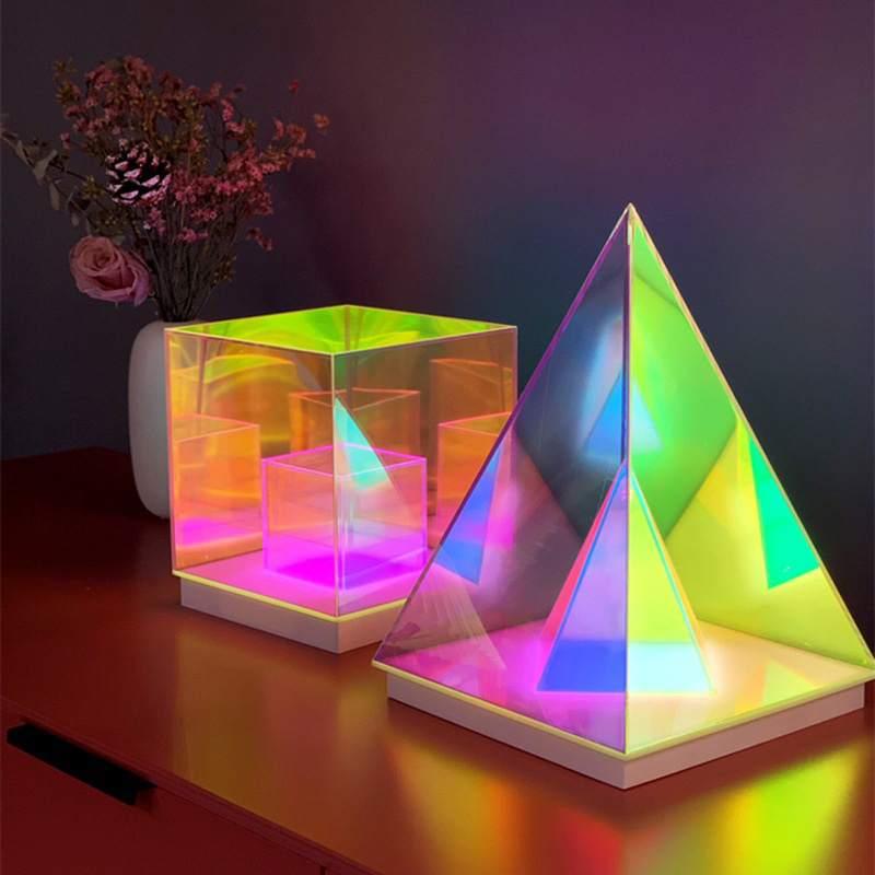 Wholesale Bedroom Night Lighting Cube table Lamp Acrylic Magic colorful Led Table Light For Hotel Restaurant Decoration