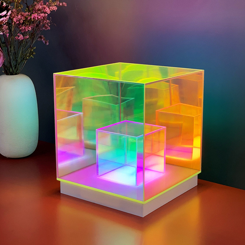 Wholesale Bedroom Night Lighting Cube table Lamp Acrylic Magic colorful Led Table Light For Hotel Restaurant Decoration