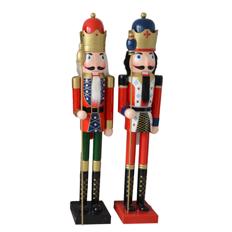 Manufacturers stock European solid wood 1.5m nutcracker painted tall nutcracker outdoor Christmas ornaments big nutcracker