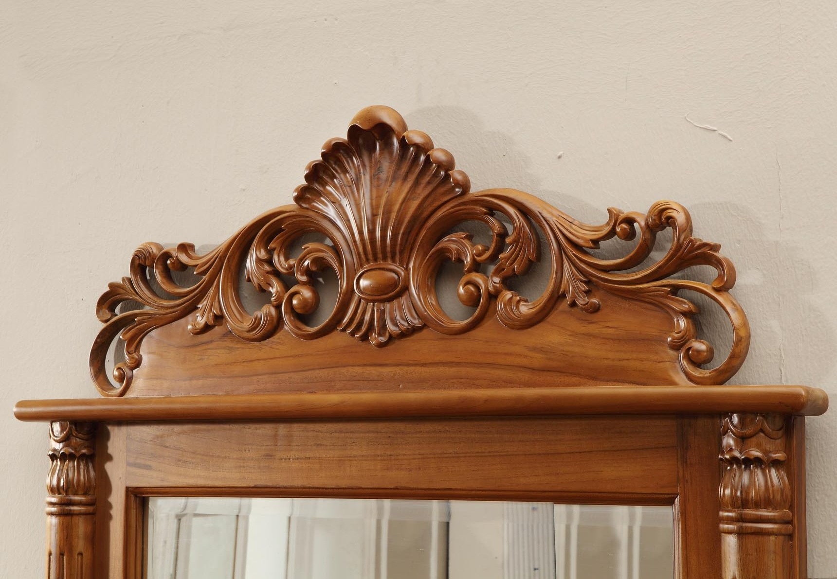 Royal European Style Handmade Carved Teak Wood Vanity Table with Mirror and Dressing Stool for Bedroom