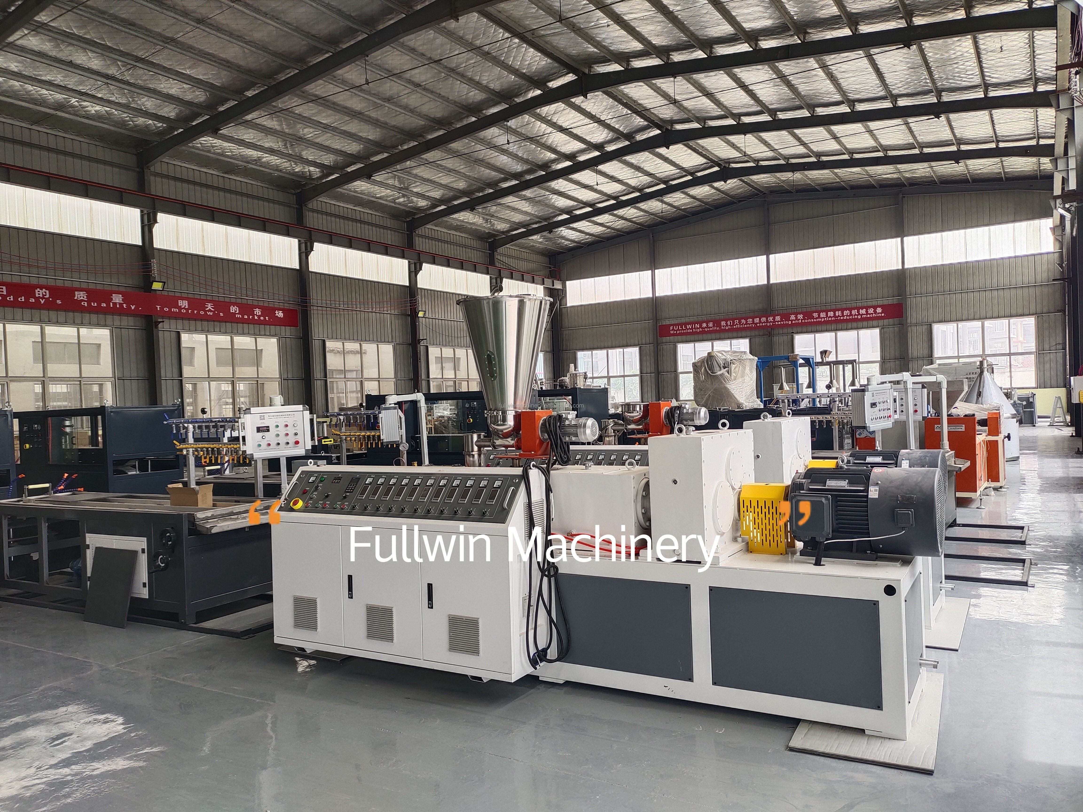 Wood Plastic Composite machine/WPC decking extrusion line/WPC profile product making machine Production Line