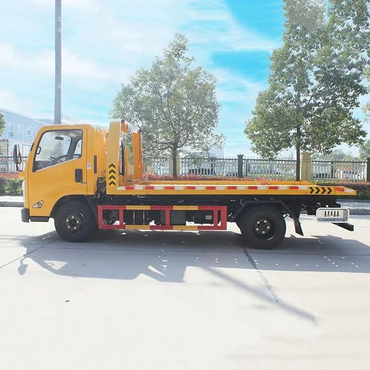 Isuzu 4x2 flat bed  Wrecker Tow Truck Flatbed Platform Recovery 5ton Towing Truck for Sale