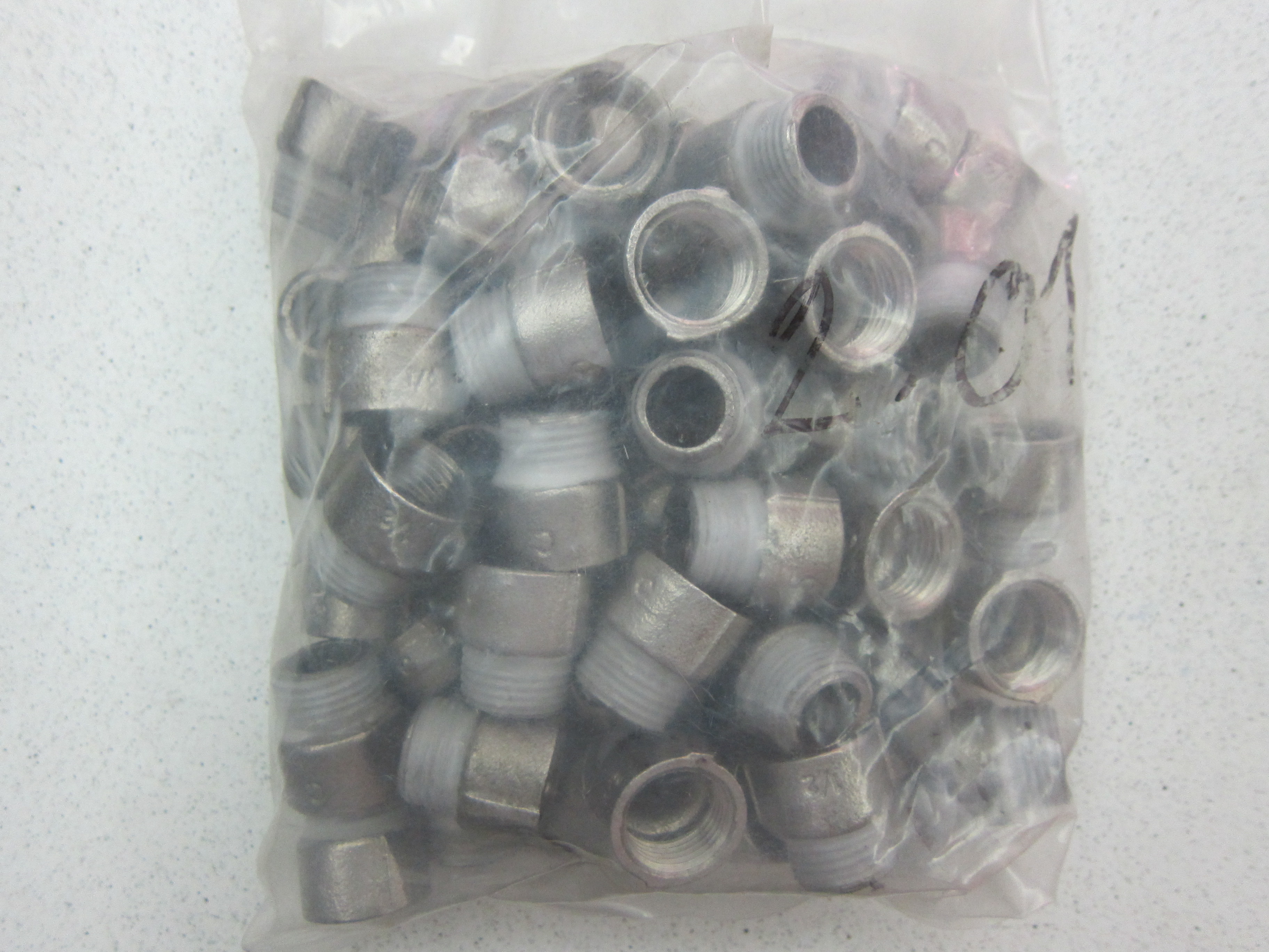 Professional Manufacturer Pipe Fittings Plumbing Fittings 28Mm Stainless Steel Coupling