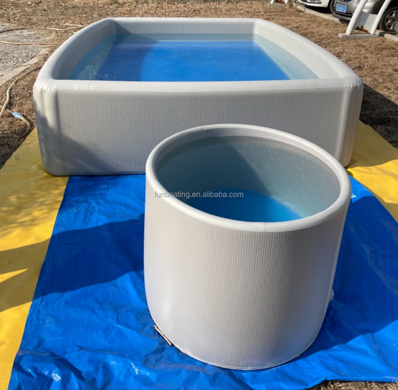 Inflatable Ice Bath Tub with 85 Gallons Multiple Layered Portable Ice Bath Plunge Pool