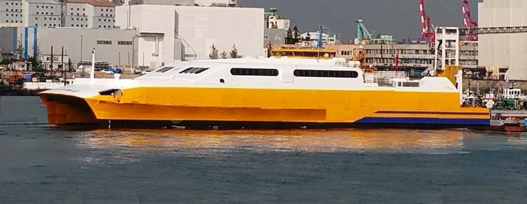 Sale of the used 564-passenger high-speed ro-ro passenger ship made in China in 1998