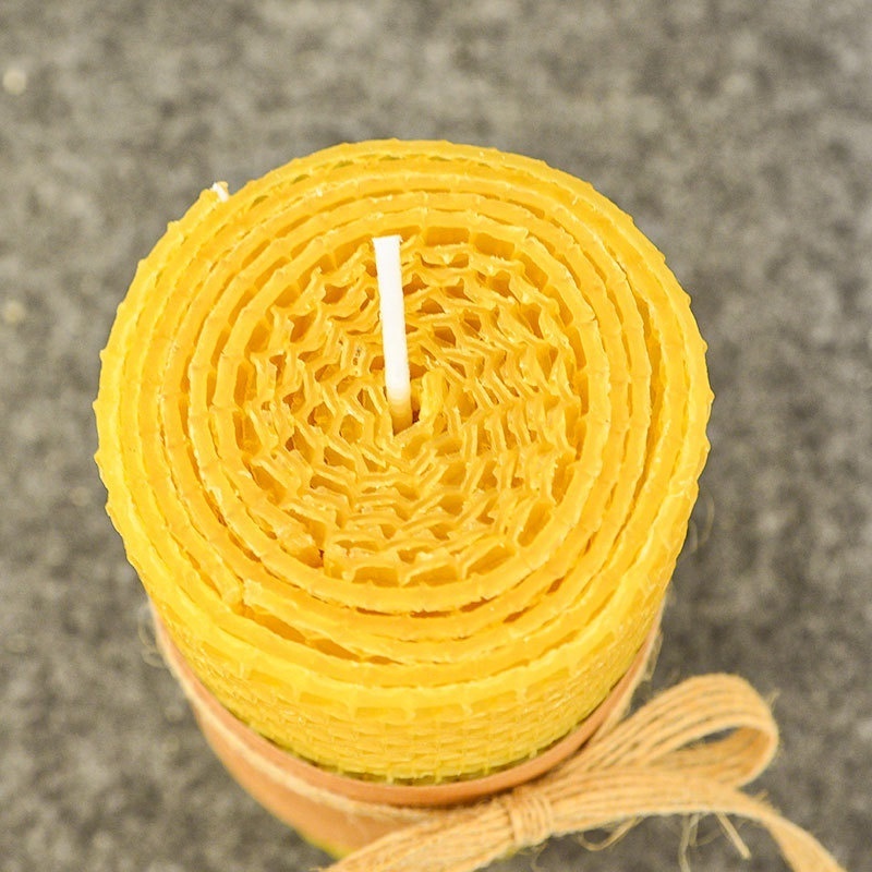 Funday Hot Selling Large Wide Organic Beeswax Pillar Candles Handmade Beeswax Candles