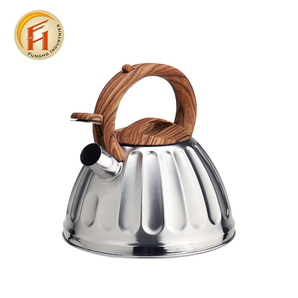 Stainless steel cute tea kettle whistling kettle with wooded bakelite handle and induction bottom