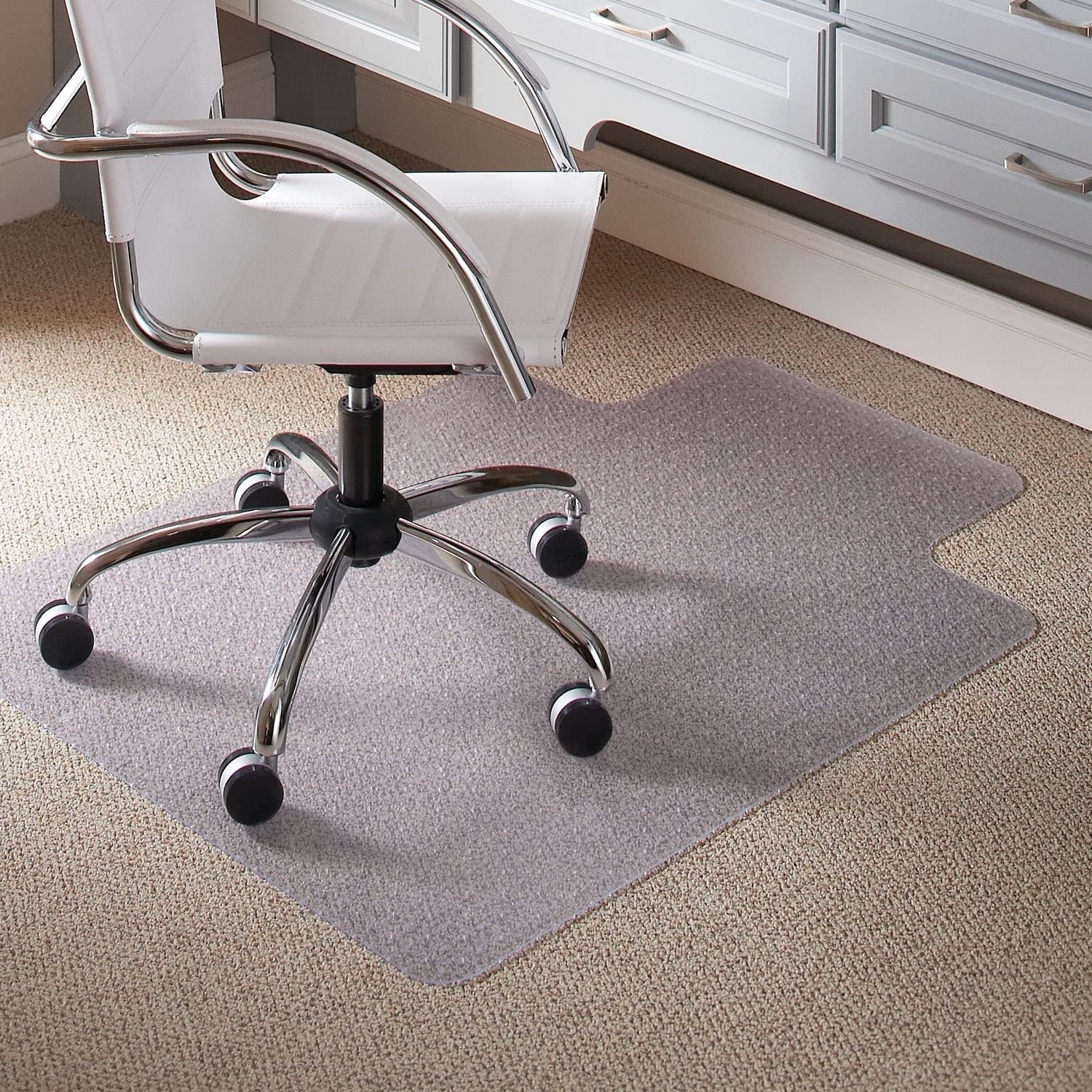 Computer Desk Chair  Mat for Carpeted Floors Lipped Vinyl Office Chair Mat for High Pile Carpet