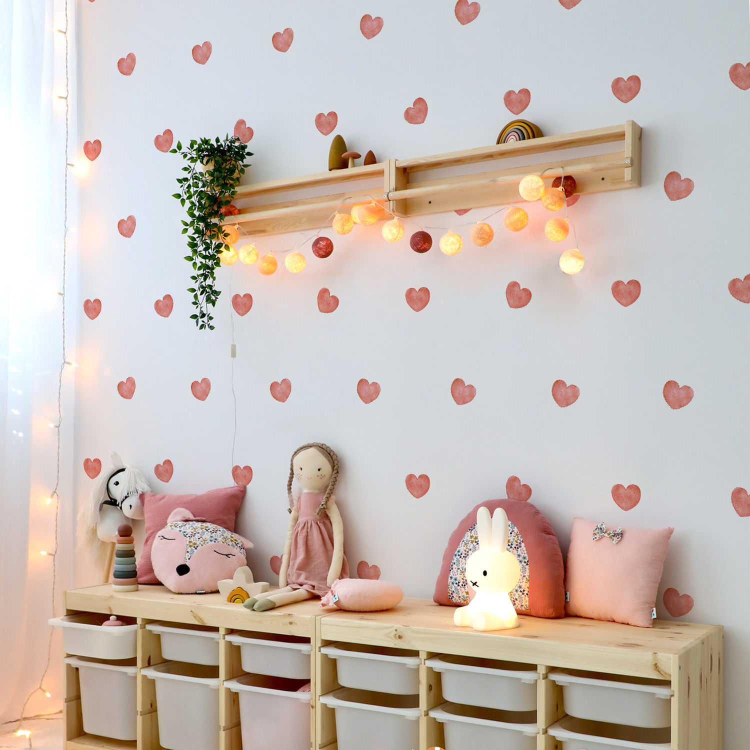 Funlife MEDWS024 Watercolor Light Red Heart Pattern Wall Decals Nursery room Wall Sticker